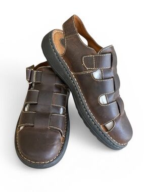 Born Men's Brown Leather Fisherman Sandals - Casual Comfort size11